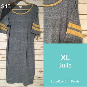 XL LuLaRoe Julia Dress